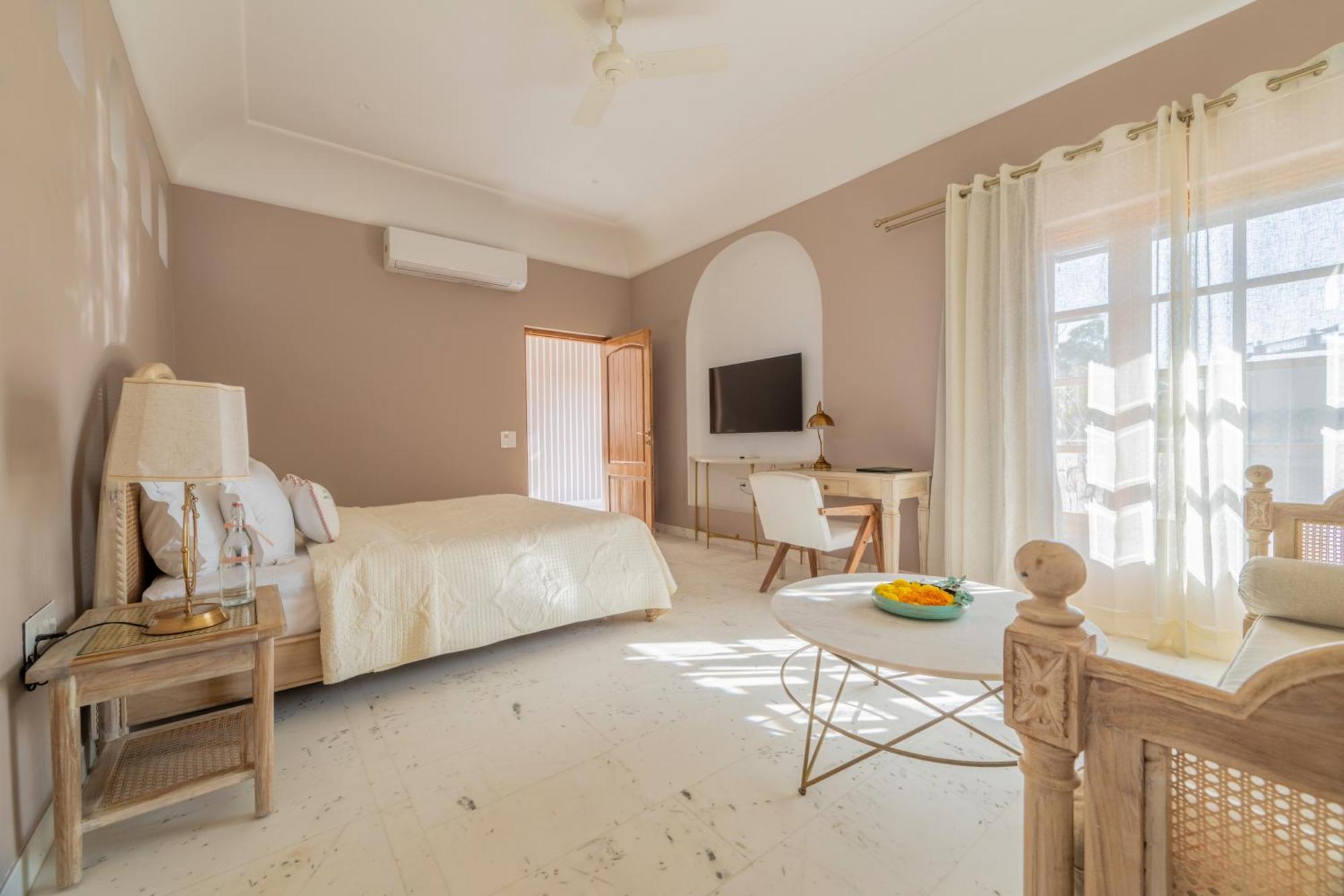 Niravi Jaipur Bed & Breakfast ภายนอก รูปภาพ