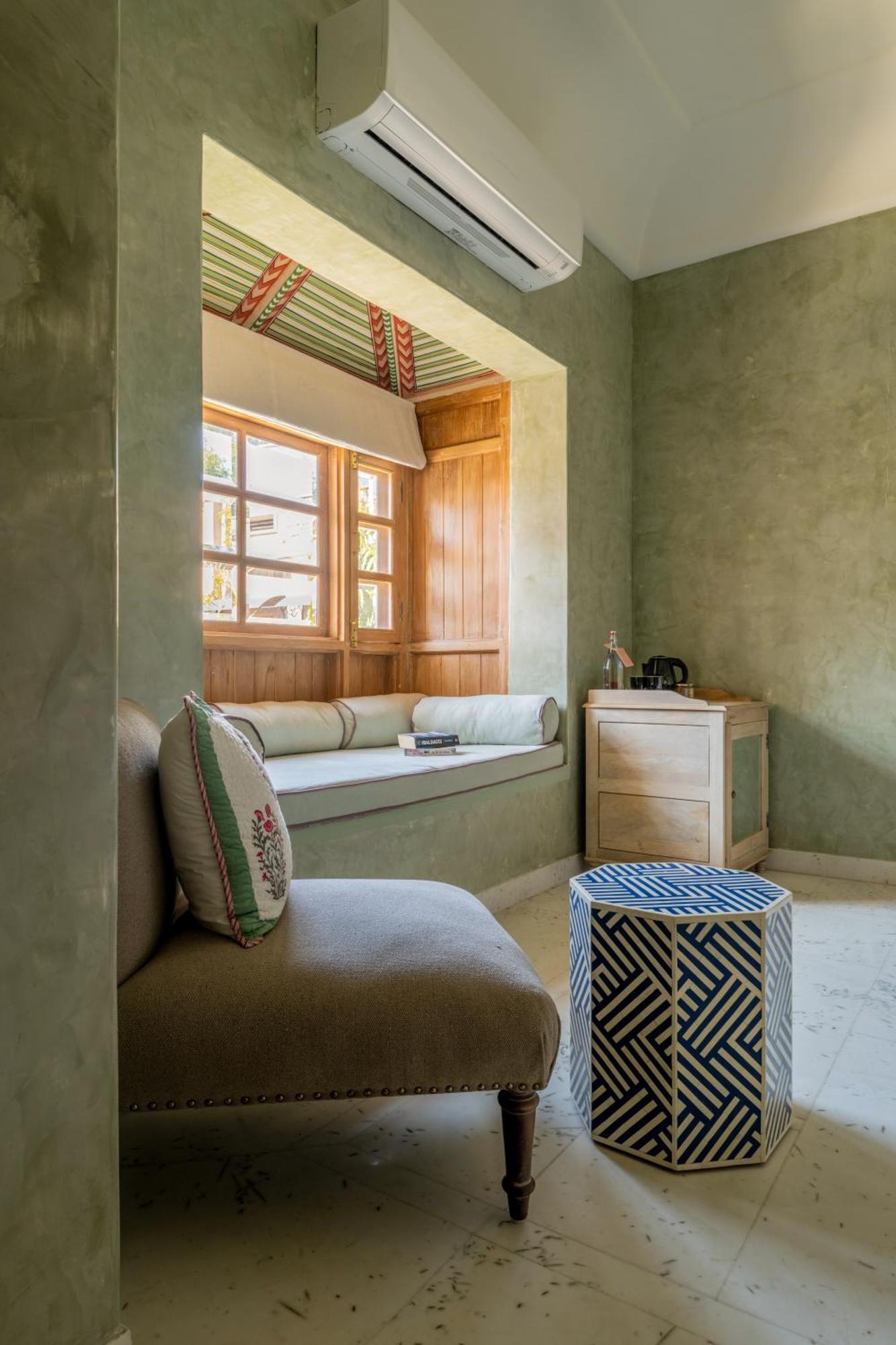 Niravi Jaipur Bed & Breakfast ภายนอก รูปภาพ